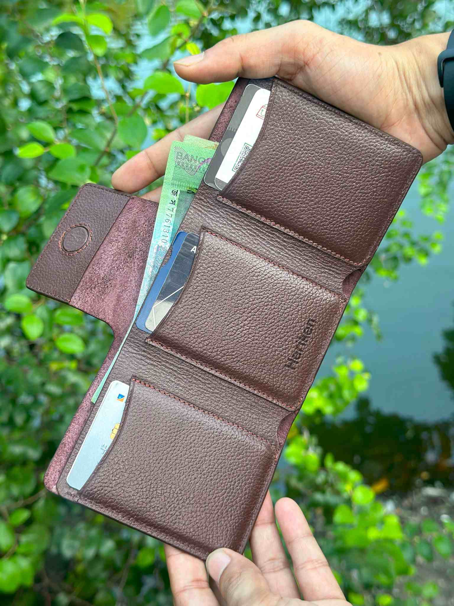 Premium Leather Trifold Smart Card Holder 